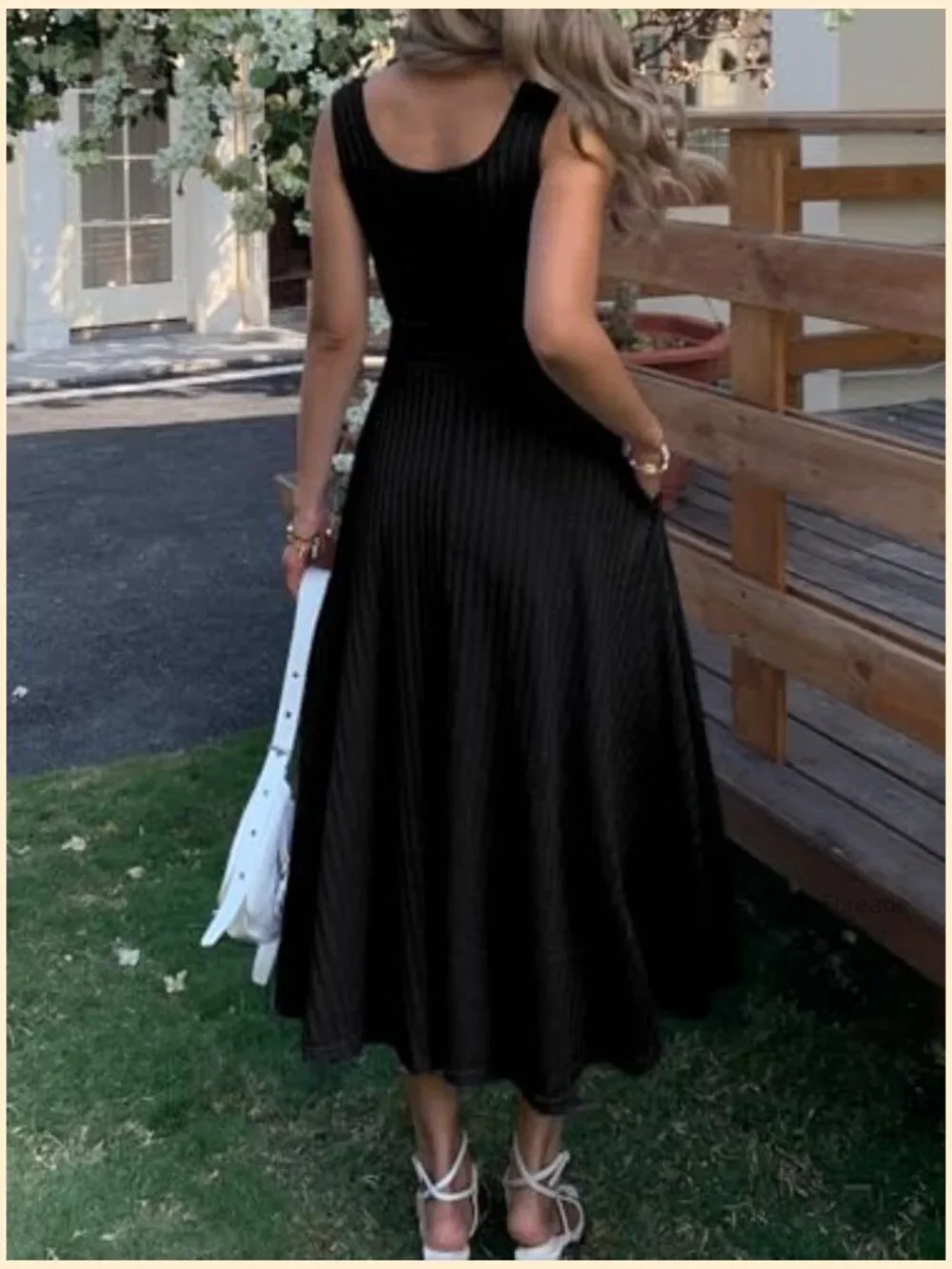 Square Neck Sleeveless Maxi Dress with Pockets A-Line Flowy - Picture 5 of 6